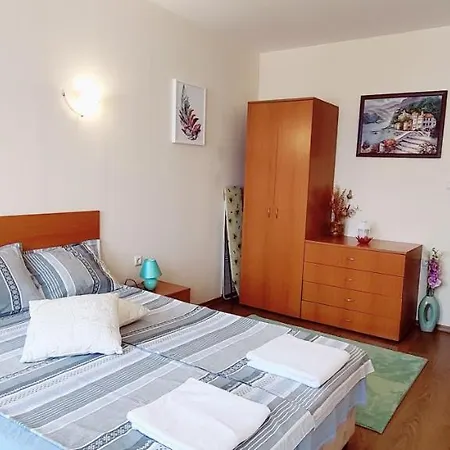 One Bedroom With Pool View Apartment